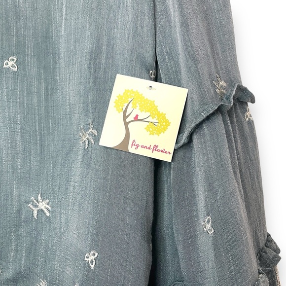 Fig & Flower Shirt Womens S Boho Bell Sleeve Floral Embroidery NWT - Picture 7 of 16